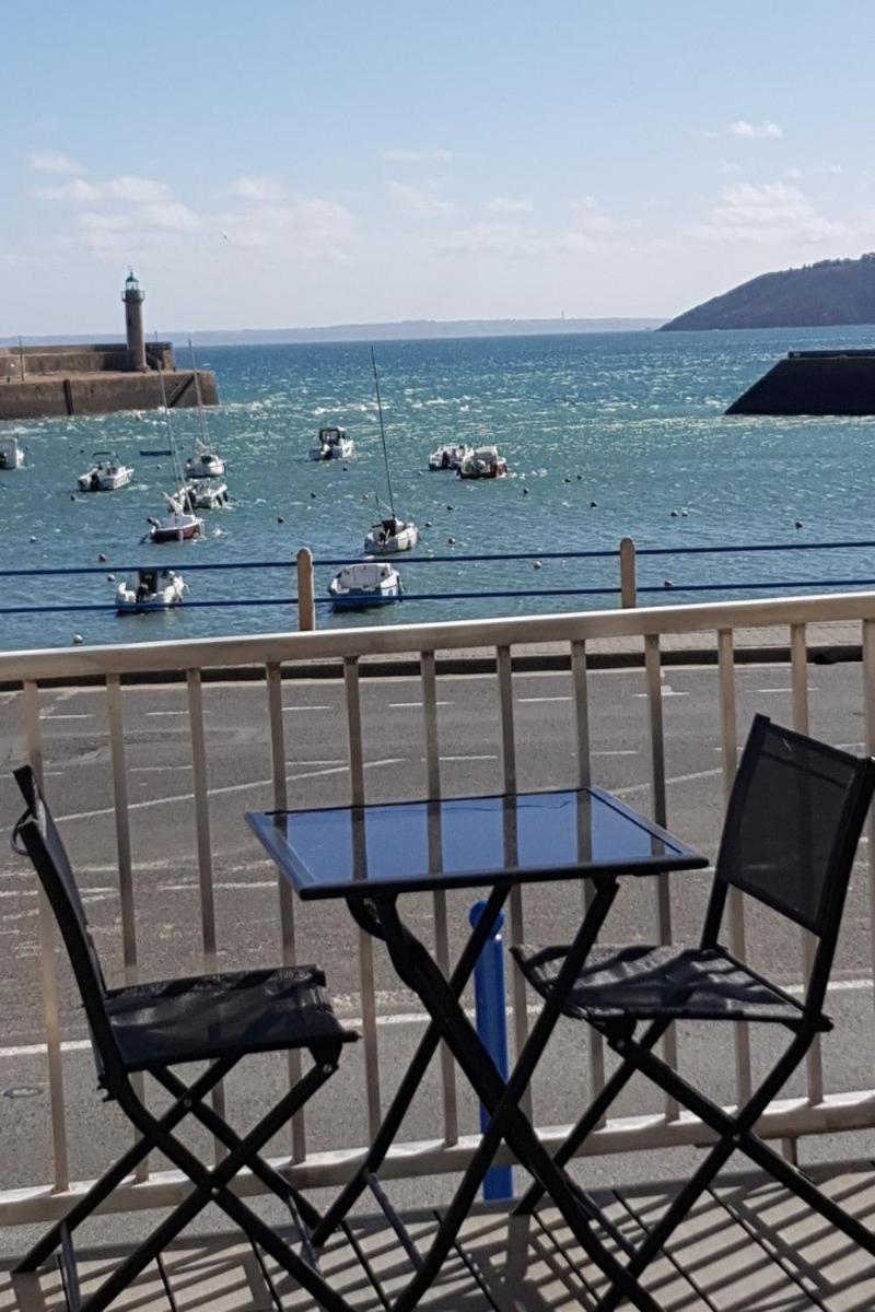 Au Bruit Des Vagues Apartment Binic Bagian luar foto