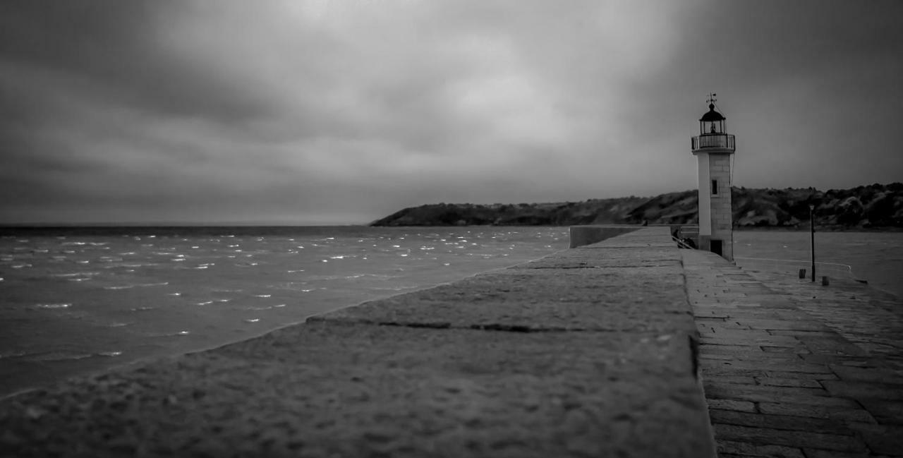 Au Bruit Des Vagues Apartment Binic Bagian luar foto